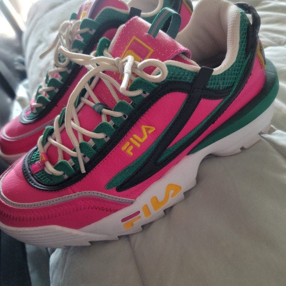 Sneakers Womens - Picture 2 of 7